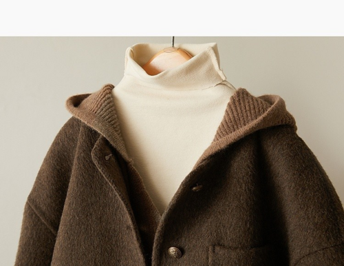 Women's Embroidered Wool Reversible